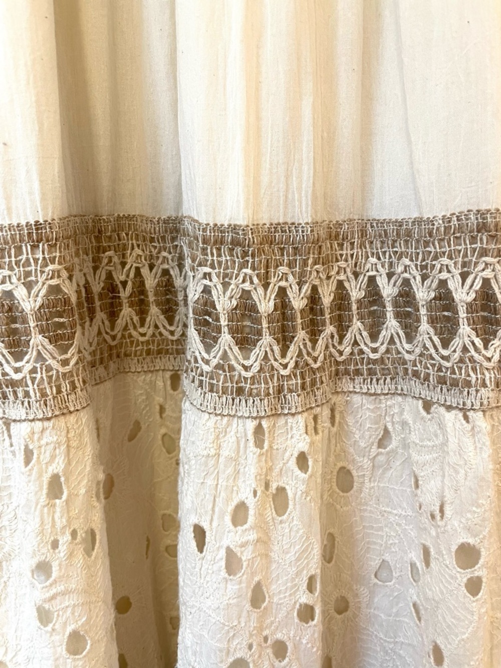 Me 2 Magic Anthropologie Tiered Maxi Dress Cotton Eyelet Size L Boho Coastal - Picture 8 of 11